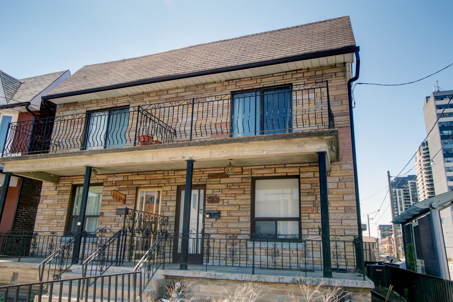 CARE Listing 242 Emerson Avenue Upper