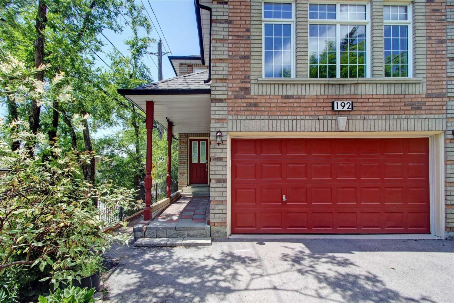 CARE Listing 192 Rosemount Ave Main